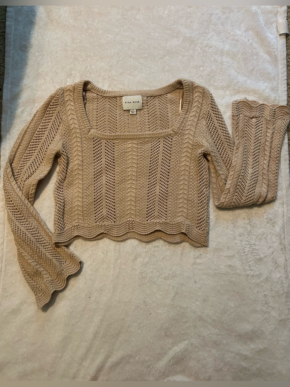 Tan cropped long sleeve shirt